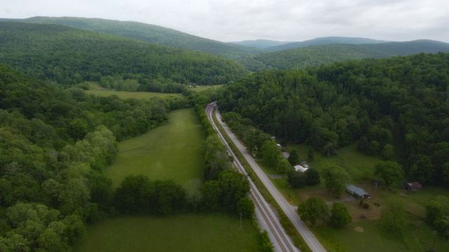 9073 Sherwood Rd, Sherwood, TN 37376