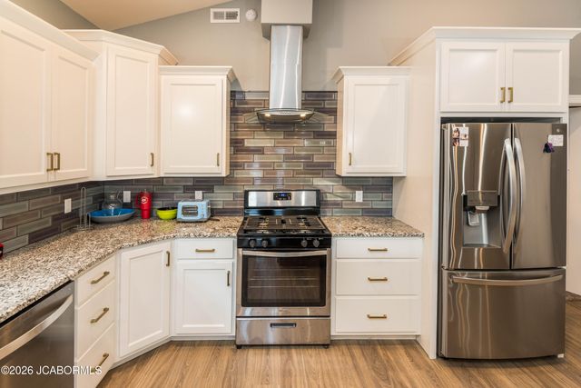 105 NASH COURT, Jefferson City, MO 65101