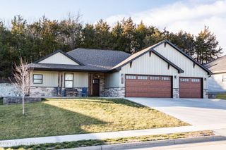 105 NASH COURT, Jefferson City, MO 65101