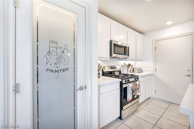 298 QUAIL FINCH Drive, Henderson, NV 89012