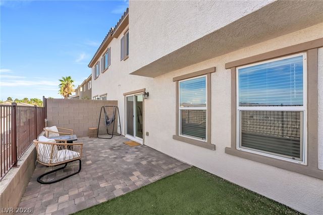 298 QUAIL FINCH Drive, Henderson, NV 89012