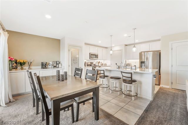 298 QUAIL FINCH Drive, Henderson, NV 89012