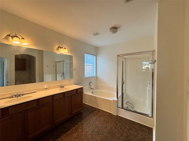 1021 San Antonio Drive, Forney, TX 75126