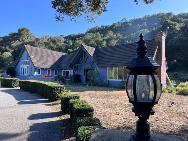 3960 Ballantree Lane, Aromas, CA 95004