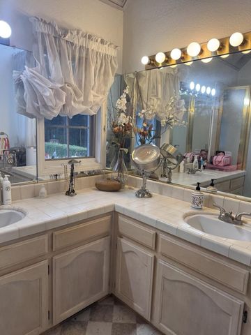 3960 Ballantree Lane, Aromas, CA 95004