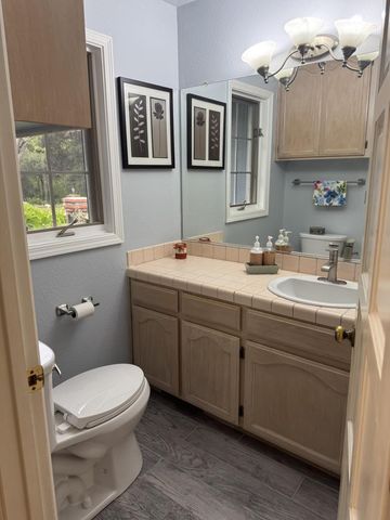 3960 Ballantree Lane, Aromas, CA 95004