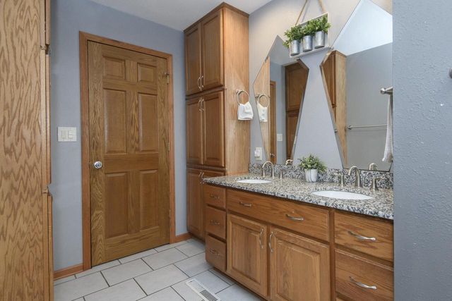 245 E Monroe STREET, Port Washington, WI 53074