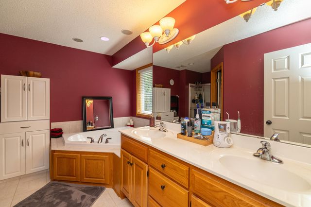 19447 Elkridge Trail, Farmington, MN 55024