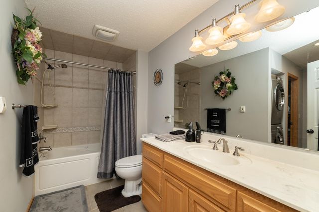 19447 Elkridge Trail, Farmington, MN 55024