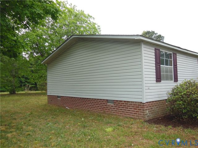 5018 Olgers Rd, Sutherland, VA 23885