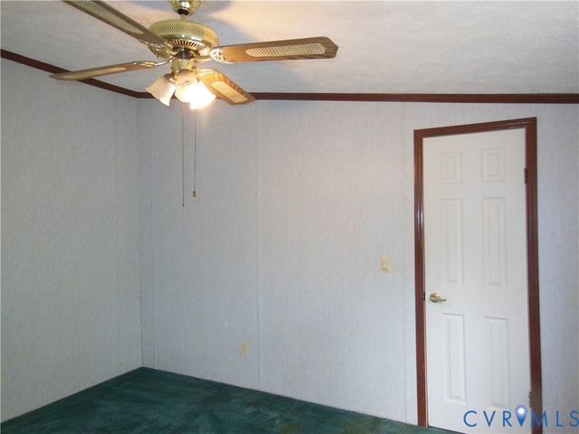 5018 Olgers Rd, Sutherland, VA 23885