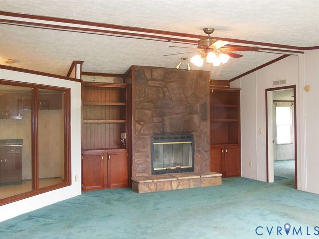 5018 Olgers Rd, Sutherland, VA 23885