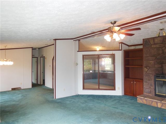 5018 Olgers Rd, Sutherland, VA 23885