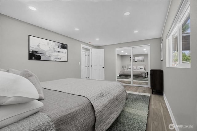 19220 128th Place NE, Bothell, WA 98011