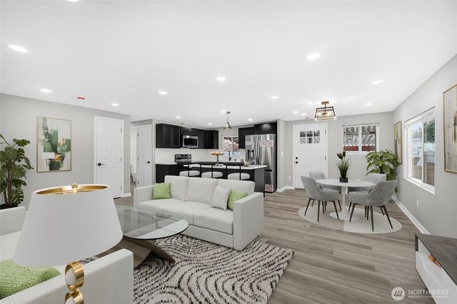 19220 128th Place NE, Bothell, WA 98011