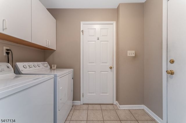 5 Choctaw Ridge Road, Branchburg Twp., NJ 08876