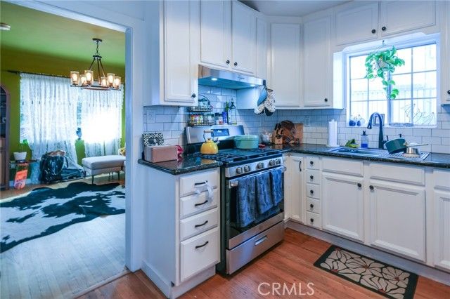 1361 Armadale Avenue, Los Angeles, CA 90042