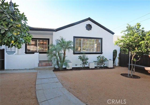 1361 Armadale Avenue, Los Angeles, CA 90042