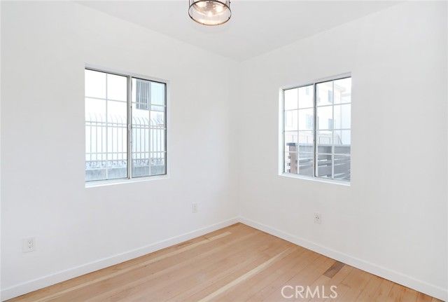 1361 Armadale Avenue, Los Angeles, CA 90042