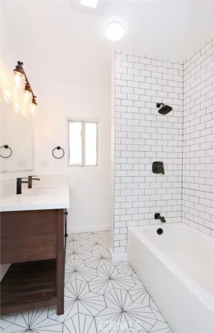 1361 Armadale Avenue, Los Angeles, CA 90042