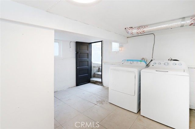 1361 Armadale Avenue, Los Angeles, CA 90042