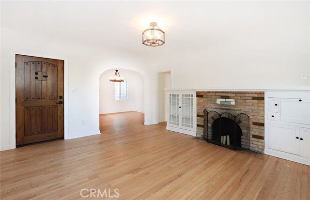 1361 Armadale Avenue, Los Angeles, CA 90042