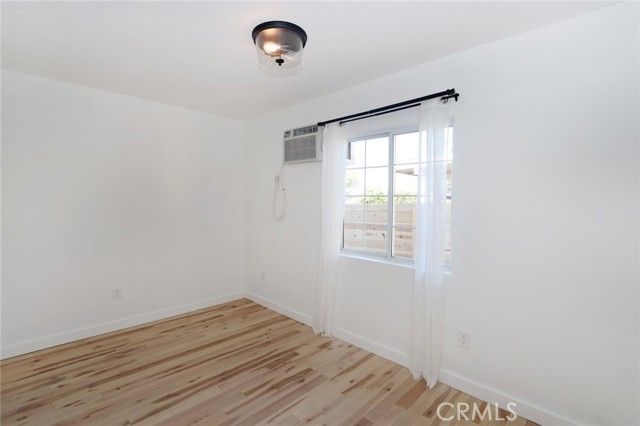 1361 Armadale Avenue, Los Angeles, CA 90042