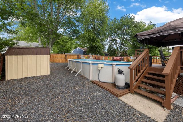 107 Boulder Lake Drive, Little Egg Harbor, NJ 08087