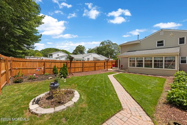 107 Boulder Lake Drive, Little Egg Harbor, NJ 08087