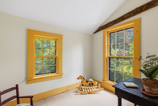 3 Moulton Ridge Road, Kensington, NH 03833