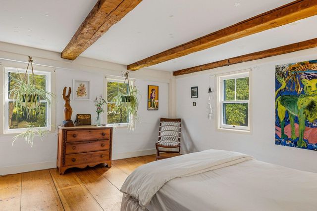 3 Moulton Ridge Road, Kensington, NH 03833