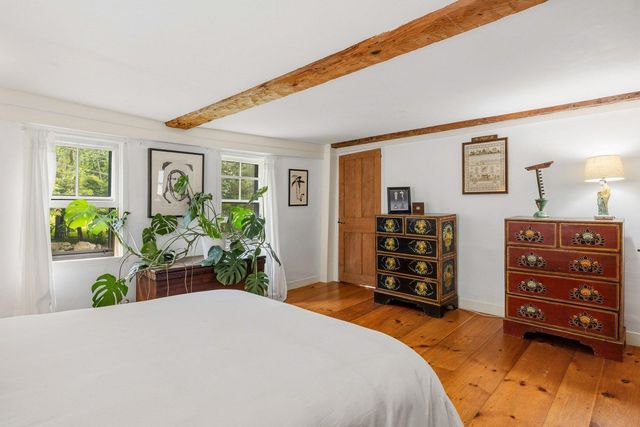 3 Moulton Ridge Road, Kensington, NH 03833