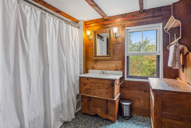 3 Moulton Ridge Road, Kensington, NH 03833