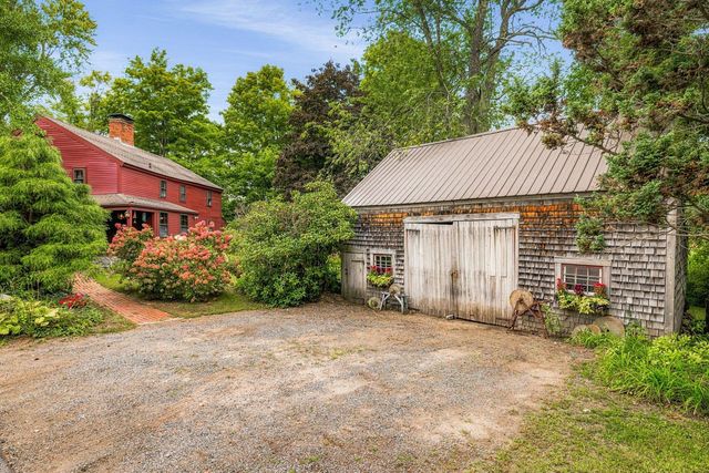 3 Moulton Ridge Road, Kensington, NH 03833