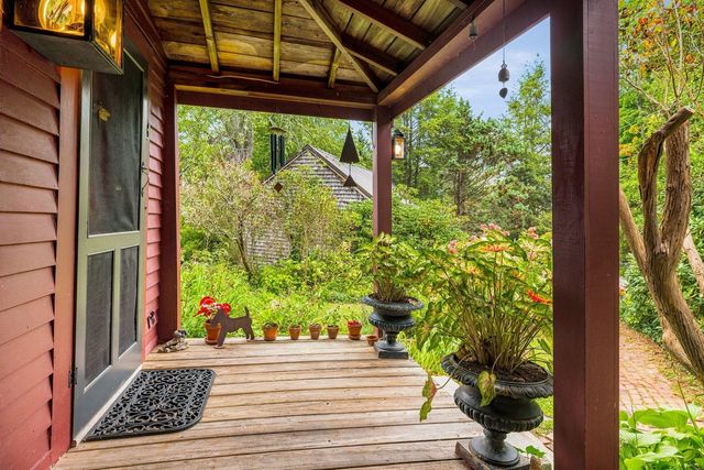 3 Moulton Ridge Road, Kensington, NH 03833