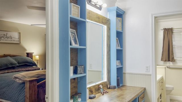 905 Center Street, El Campo, TX 77437