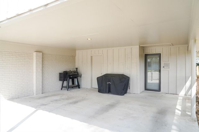 905 Center Street, El Campo, TX 77437