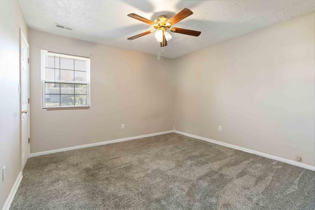 5441 Scenic Vista Dr, Somerset, KY 42501