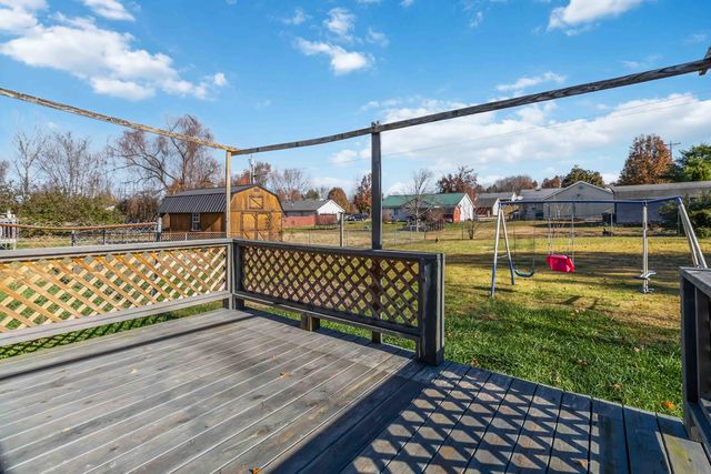 5441 Scenic Vista Dr, Somerset, KY 42501