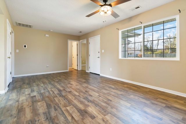 5441 Scenic Vista Dr, Somerset, KY 42501