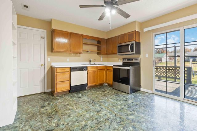 5441 Scenic Vista Dr, Somerset, KY 42501