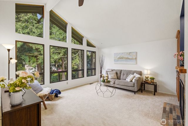 13717 46th Avenue W, Edmonds, WA 98026