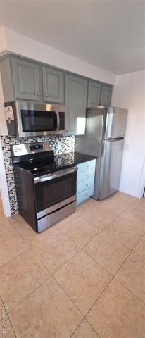 5399 Kreger Street, Sterling Heights, MI 48310