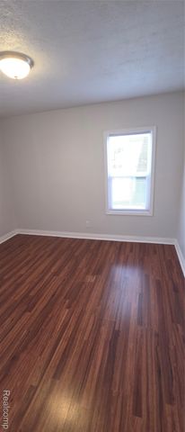 5399 Kreger Street, Sterling Heights, MI 48310