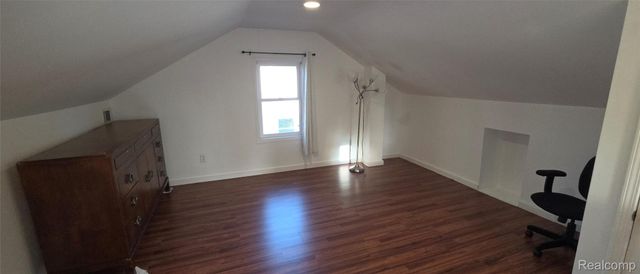 5399 Kreger Street, Sterling Heights, MI 48310