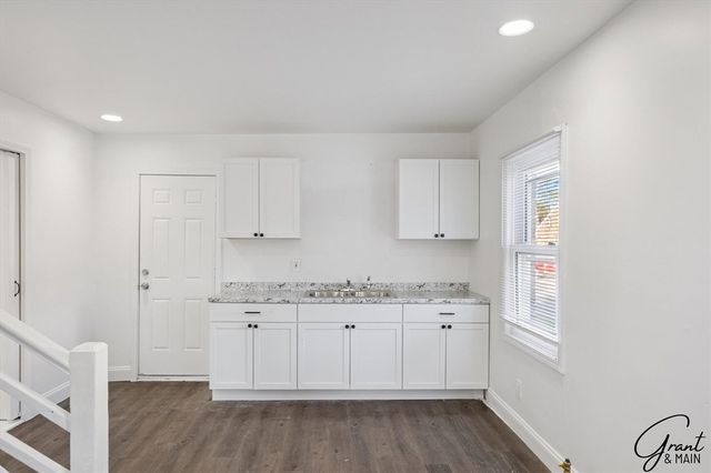 15375 Sussex Street, Detroit, MI 48227