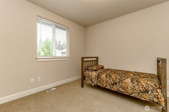 6213 122nd Street Ct E, Puyallup, WA 98373