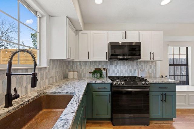 7110 Tawny CIR, Austin, TX 78745