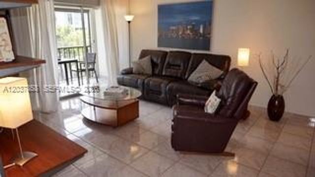 201 178th Drive 423, Sunny Isles Beach, FL 33160