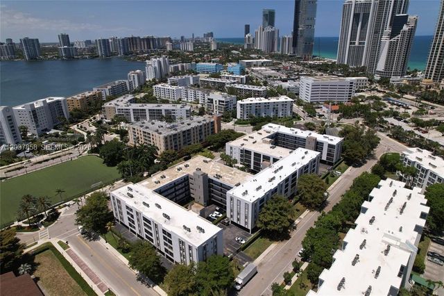 201 178th Drive 423, Sunny Isles Beach, FL 33160